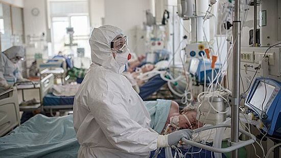 По данным Информационного центра по мониторингу ситуации с коронавирусом (ИЦК),за последние сутки в России подтверждено 17 347 с