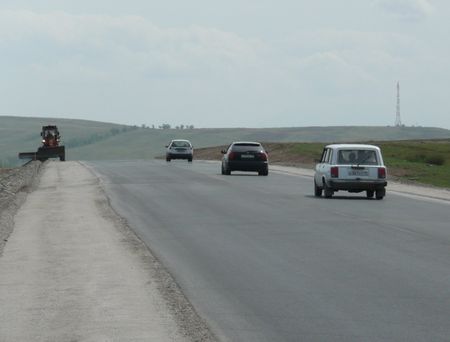 Абакан саяногорск. Дорога Абакан Саяногорск. Трасса Абакан Саяногорск 7 км. Дорога от Абакана до Саяногорска.