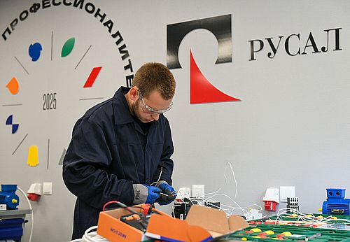 Фото пресс-службы Министерства образования и науки Хакасии Фото пресс-службы Министерства образования и науки Хакасии